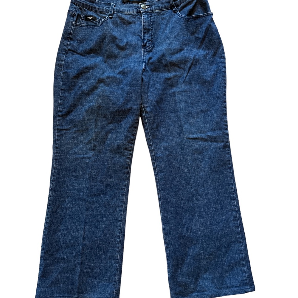 Dark wash Simon Chang Denim jeans. Size 16.